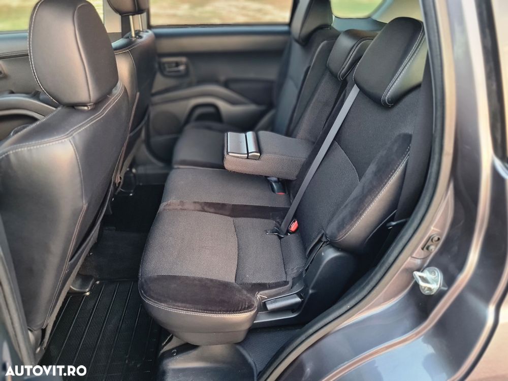 Peugeot 4007 2.2 HDI Premium - 6