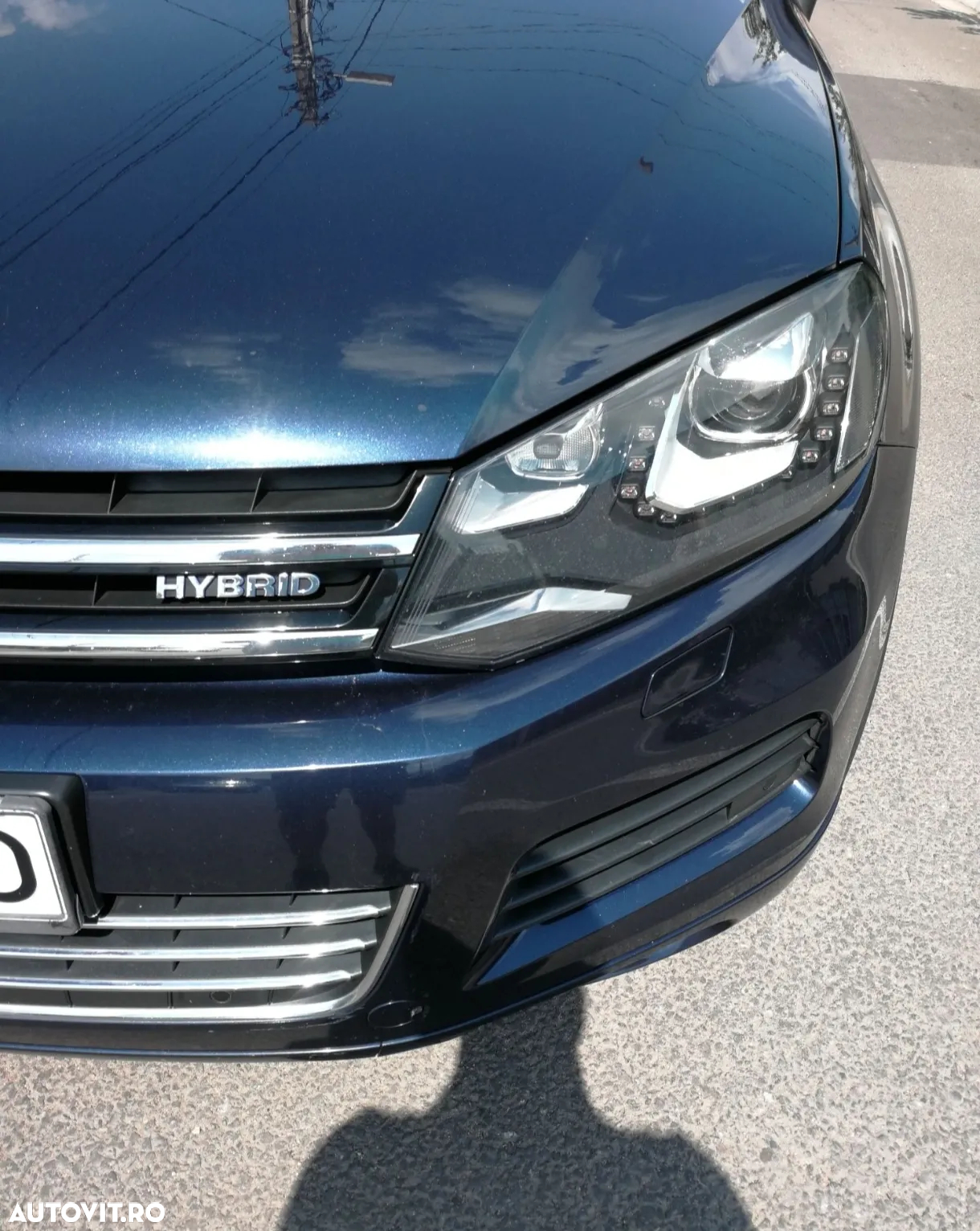 Volkswagen Touareg - 4