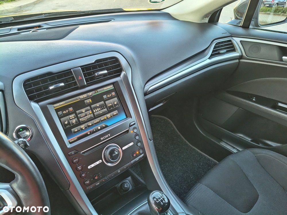 Ford Mondeo SW 1.5 EcoBoost S&S Titanium - 22