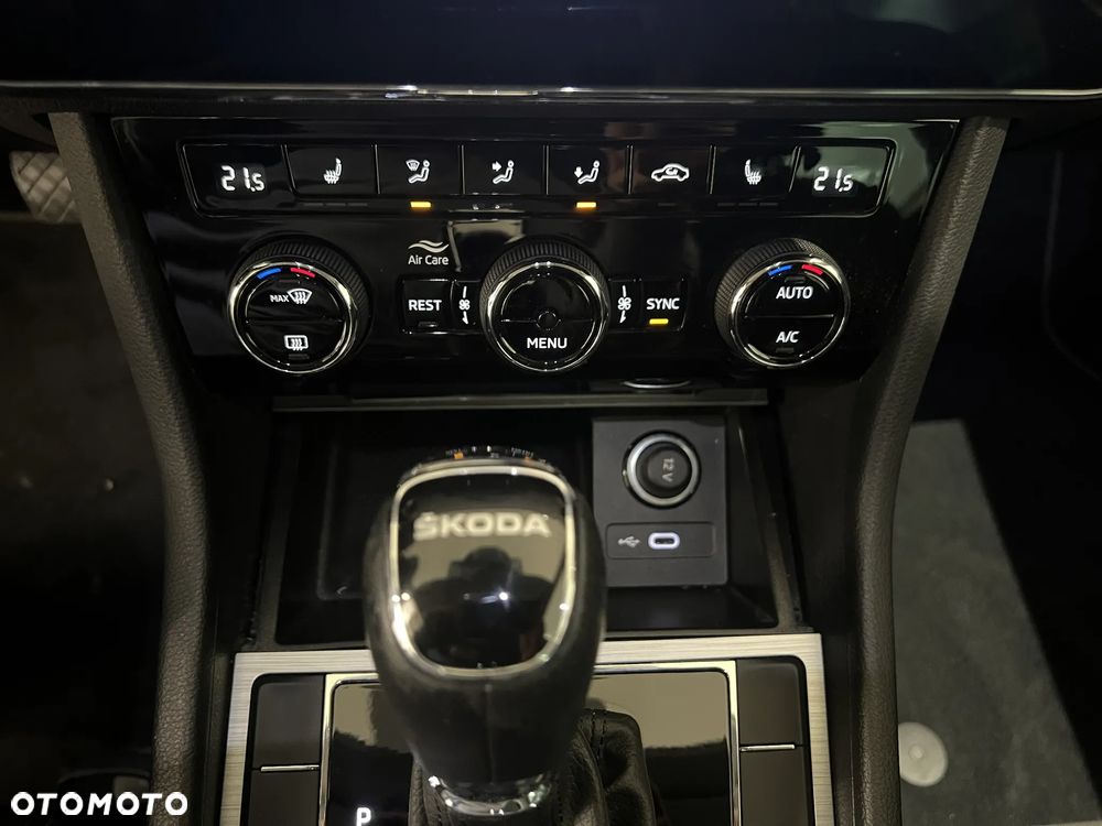 Skoda Superb 1.5 TSI Ambition DSG - 21