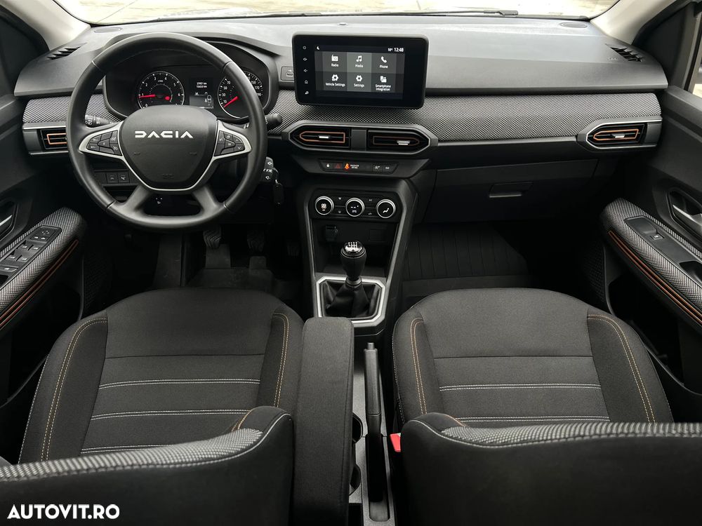 Dacia Sandero Stepway TCe 90 MT6 Essential - 9