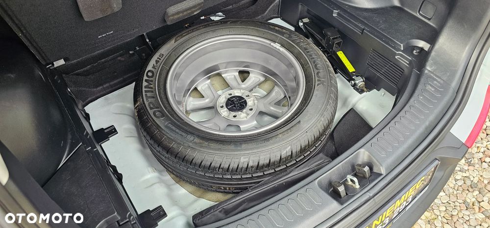 Kia Sportage 1.6 GDI L 2WD - 29