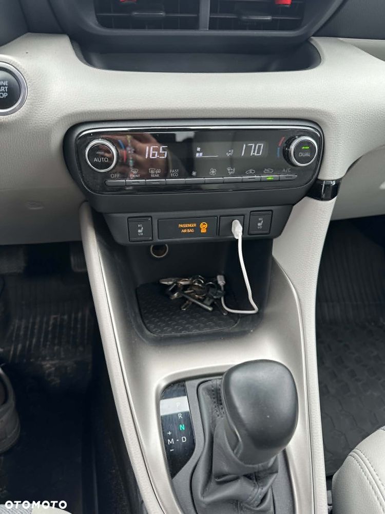 Toyota Yaris 1.5 Style CVT - 14