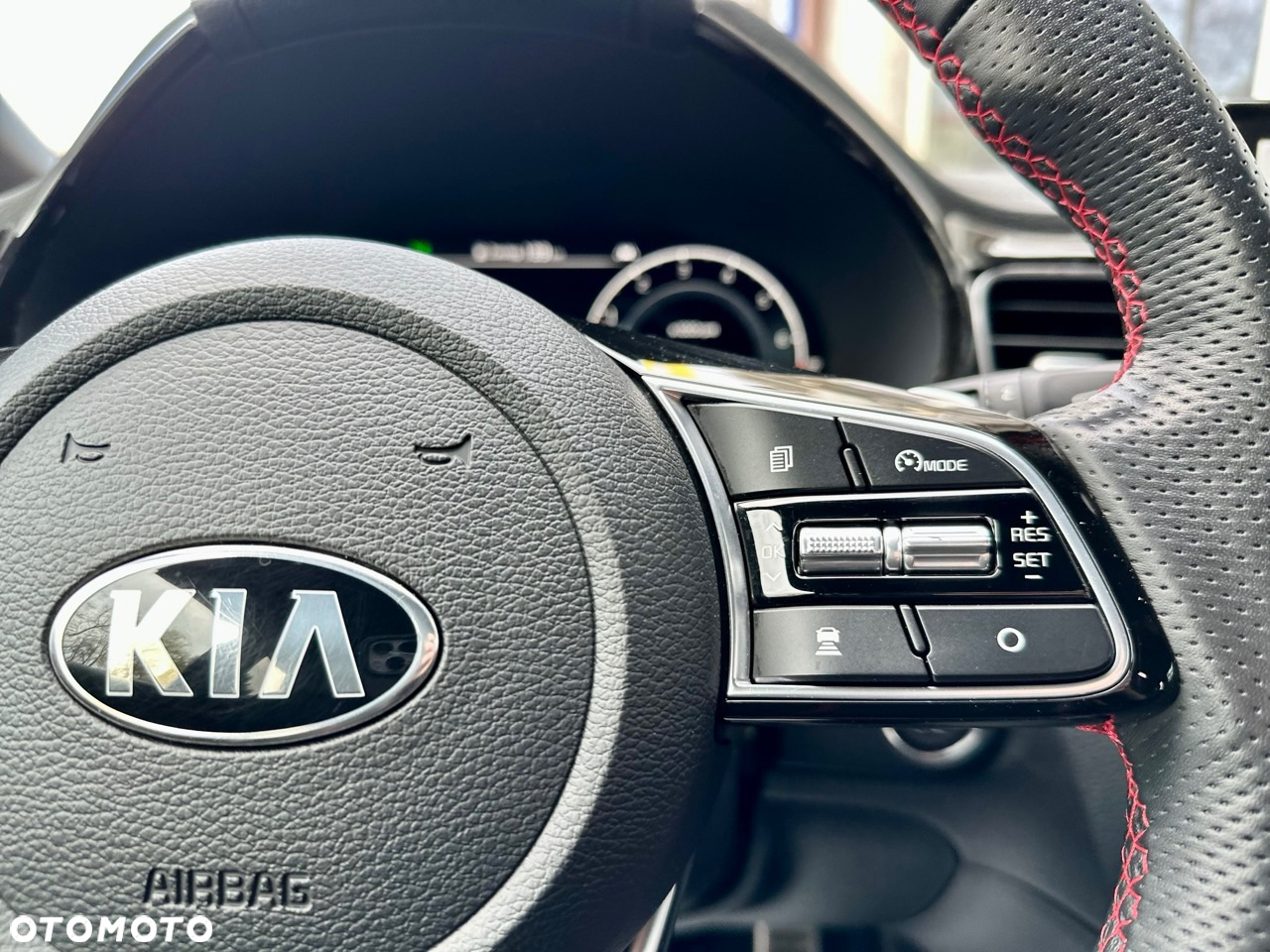 Kia ProCeed 1.6 T-GDI GT DCT - 19