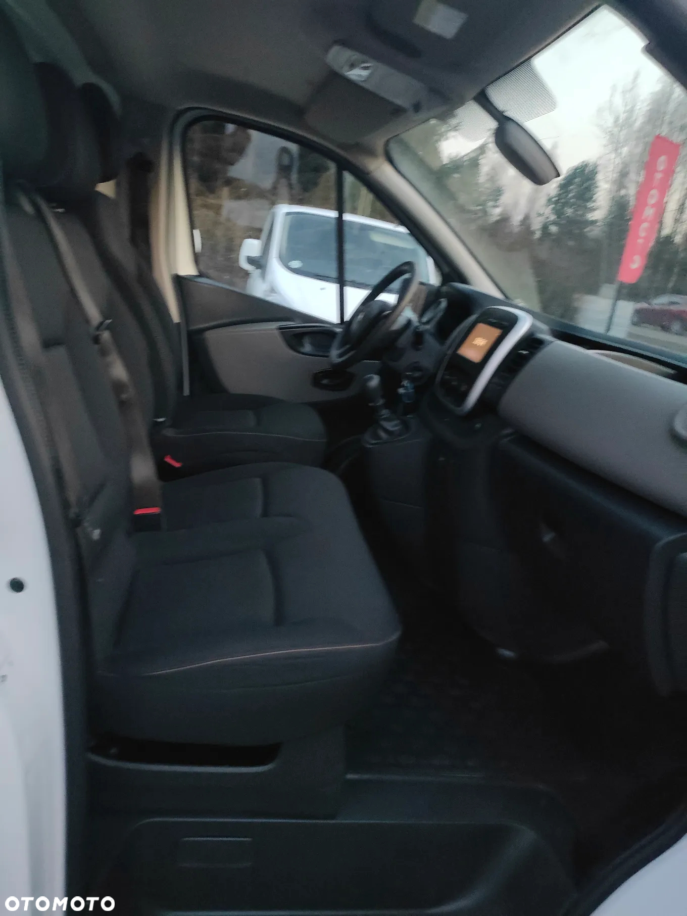 Renault TRAFIC 2017r 1,6 DCI 120 KM L1H1 EURO6 KLIMA - 20