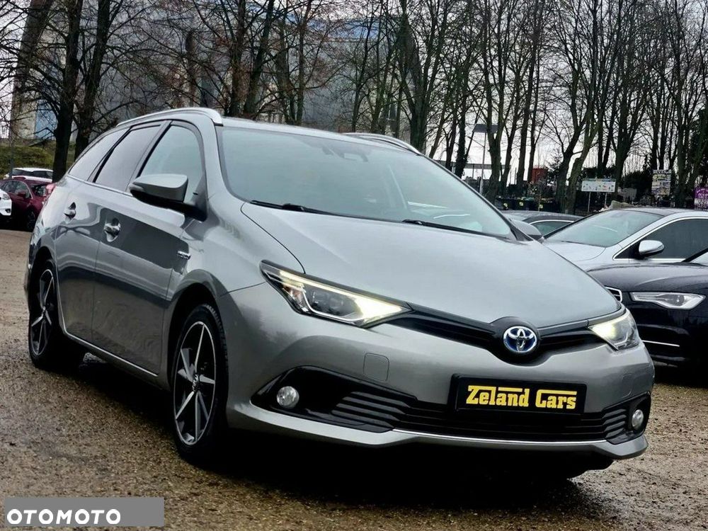 Toyota Auris 1.8 HSD Prestige - 5