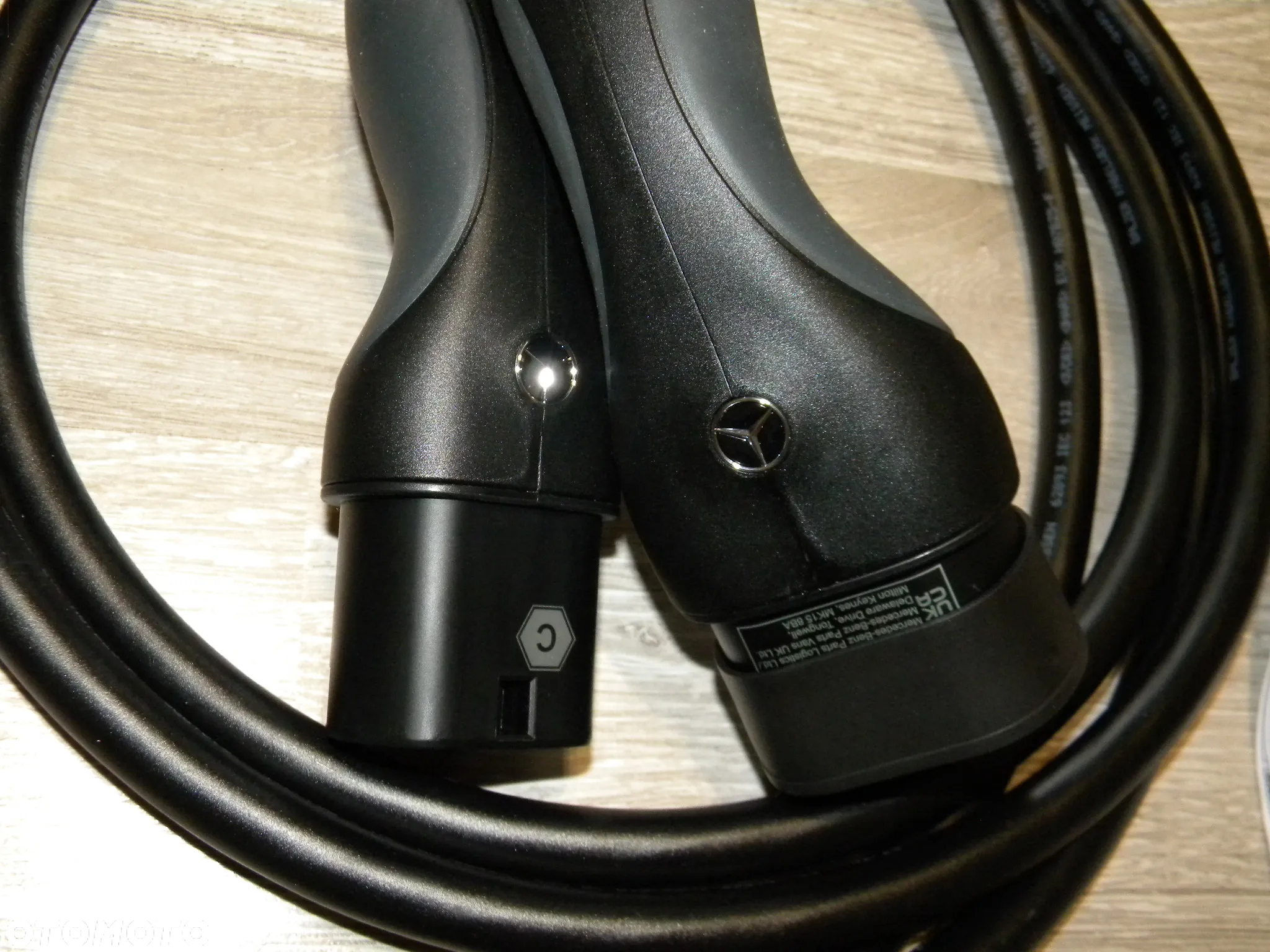 NOWY ORYGINAL KABEL SZYBKIEGO ŁADOWANIA FUTERAŁ MERCEDES A0005832505 - 4