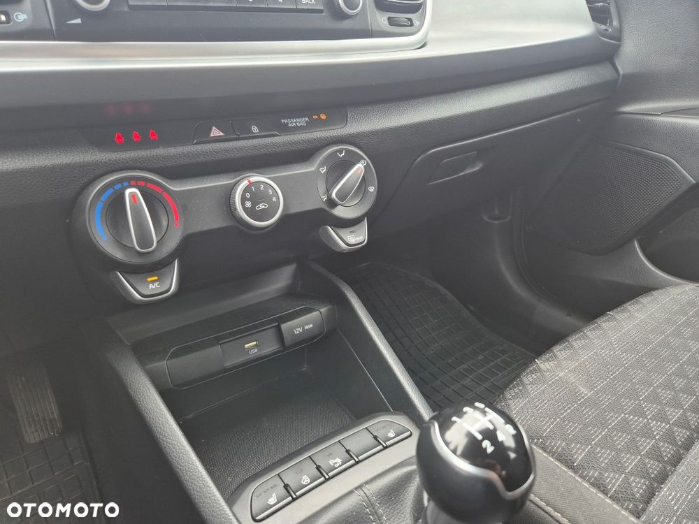 Kia Rio 1.2 M - 15