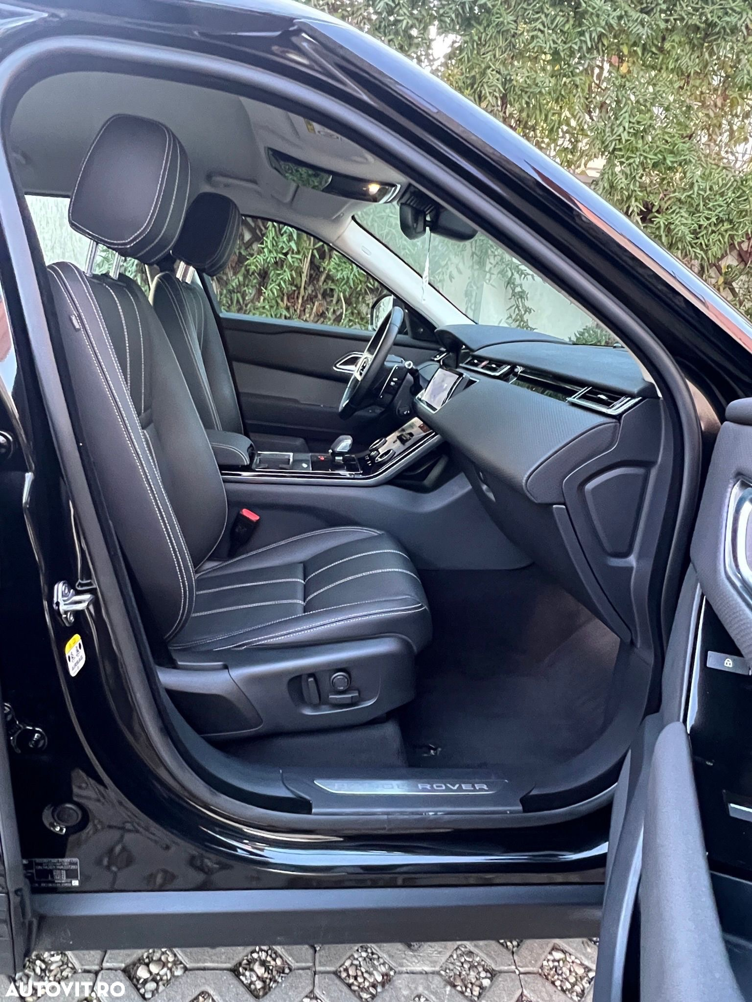 Land Rover Range Rover Velar 2.0 P250 S - 18