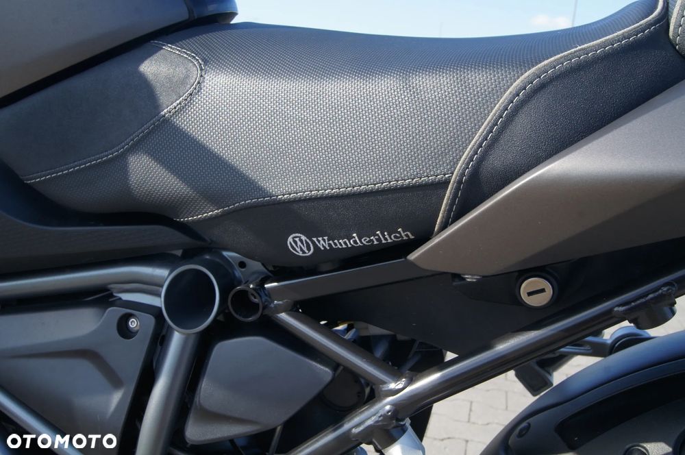 BMW RS - 15