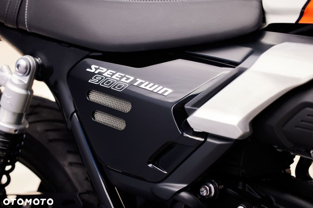 Triumph Speed Twin - 7