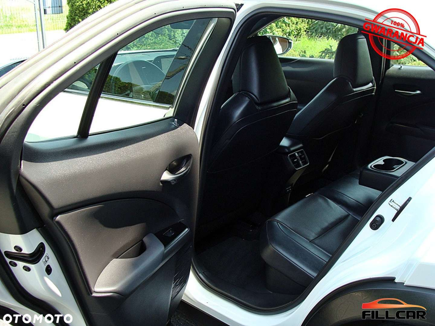 Lexus UX 250h (E-FOUR) Luxury Line - 19