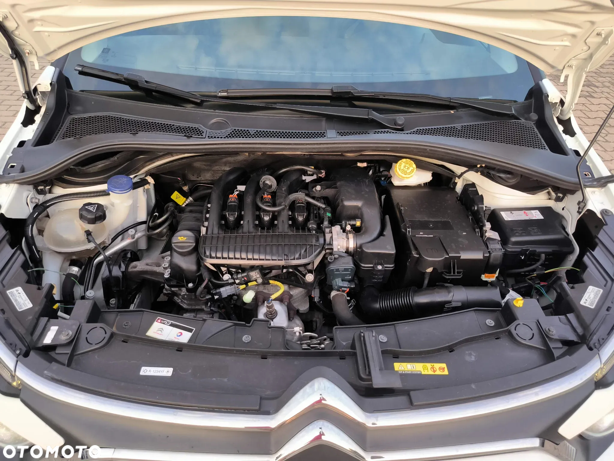 Citroën C3 1.2 PureTech Shine - 2