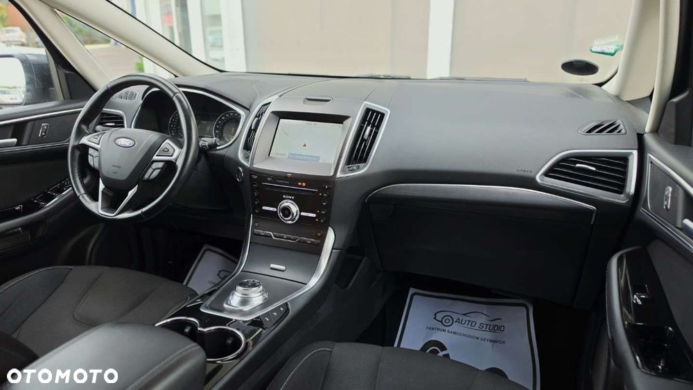Ford S-Max 2.0 EcoBlue Titanium - 9