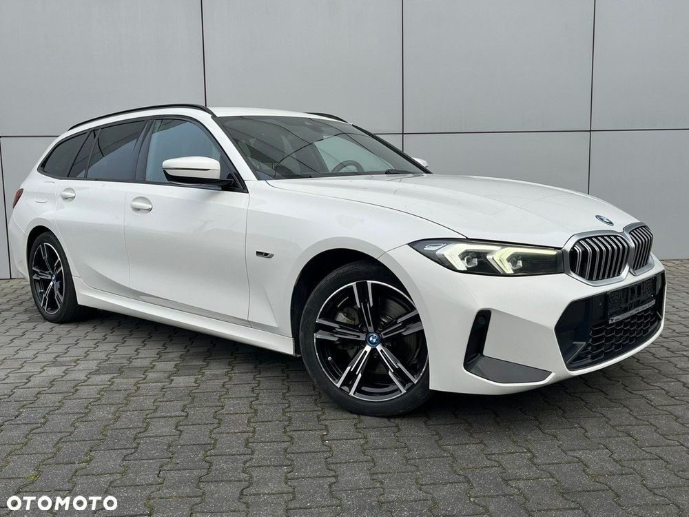 BMW Seria 3 330e PHEV xDrive M Sport - 5