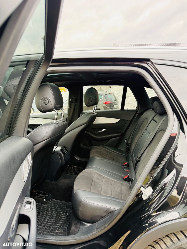 Mercedes-Benz GLC 220 d 4MATIC - 10