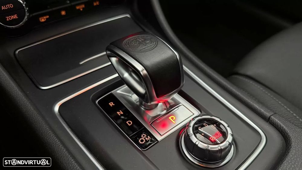 Mercedes-Benz CLA 45 AMG 4Matic 7G-DCT - 26