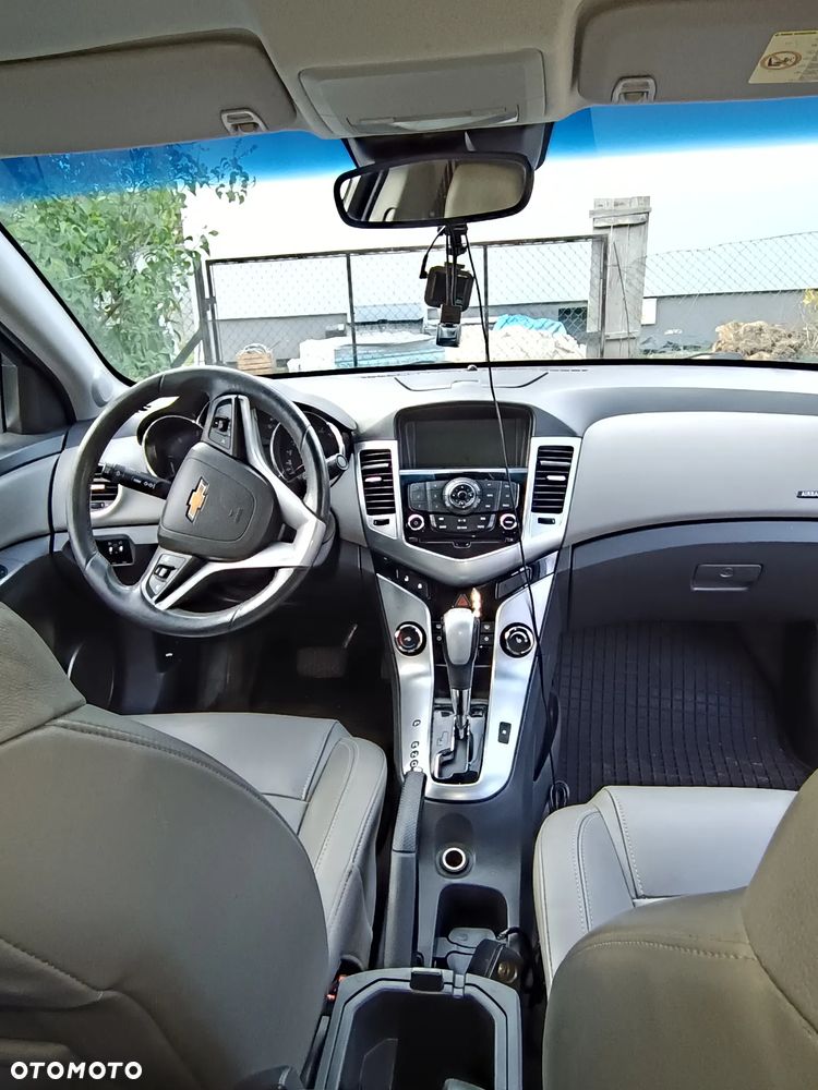 Chevrolet Cruze - 2