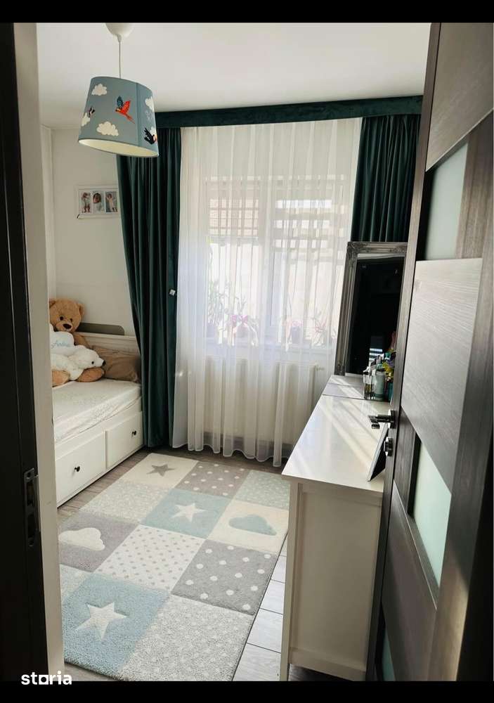 Apartament cu 4 camere - zona centrala - Imagine principală: 4/10
