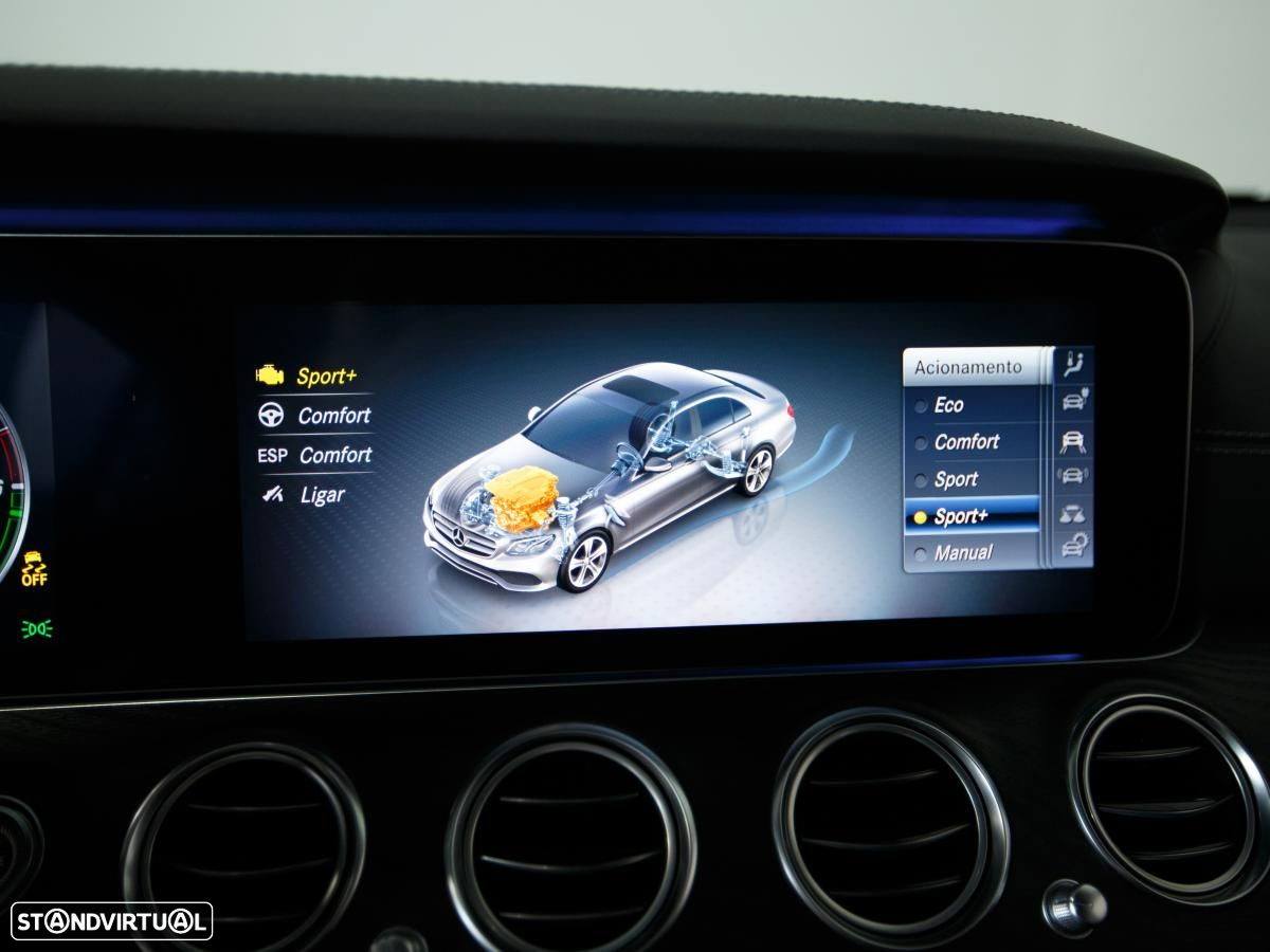 Mercedes-Benz E 300 de AMG Line - 25