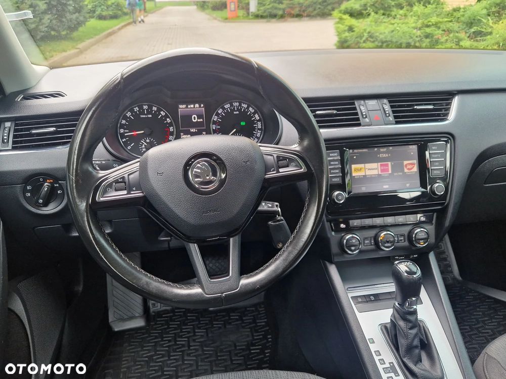 Skoda Octavia 2.0 TDI DSG Style - 13