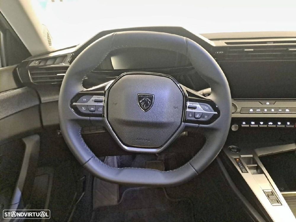 Peugeot 408 1.2 Hybrid Allure e-DCS6 - 12