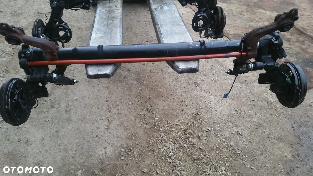 BELKA TYLNA OŚ Peugeot 206 SW Bęben z ABS - 1