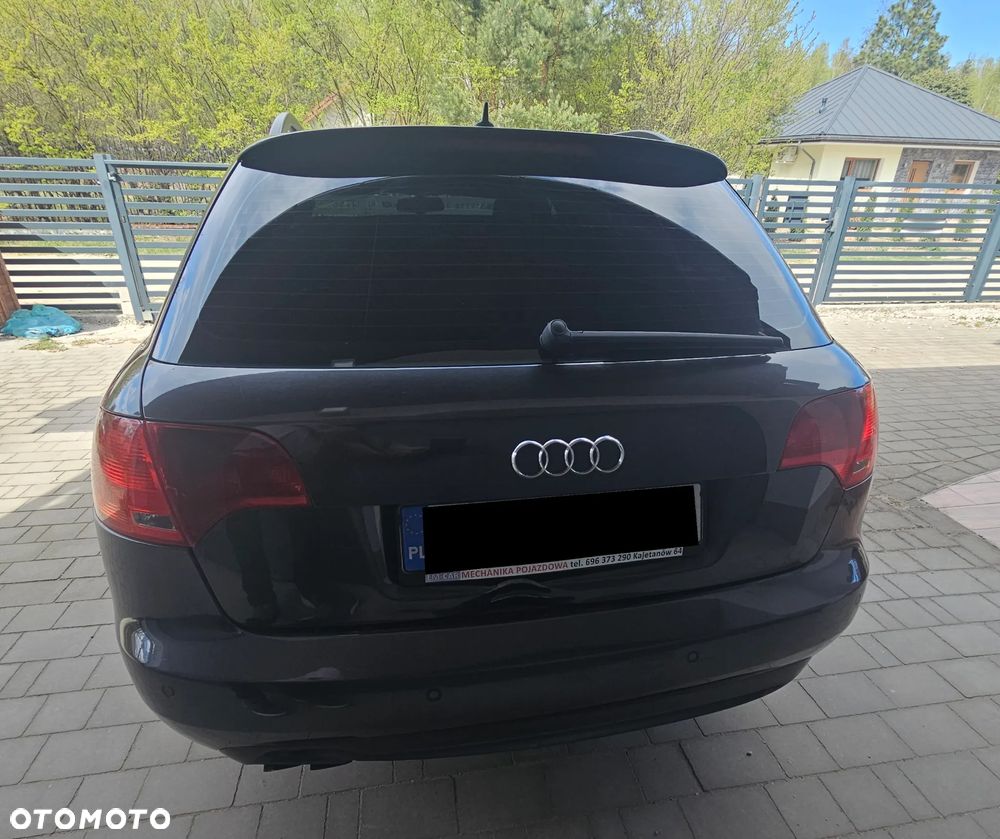 Audi A4 Avant 2.0 TDI Multitronic - 11