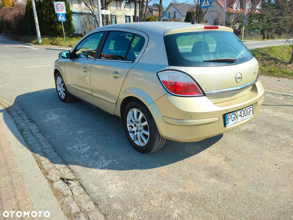 Opel Astra 1.8 Elegance - 13