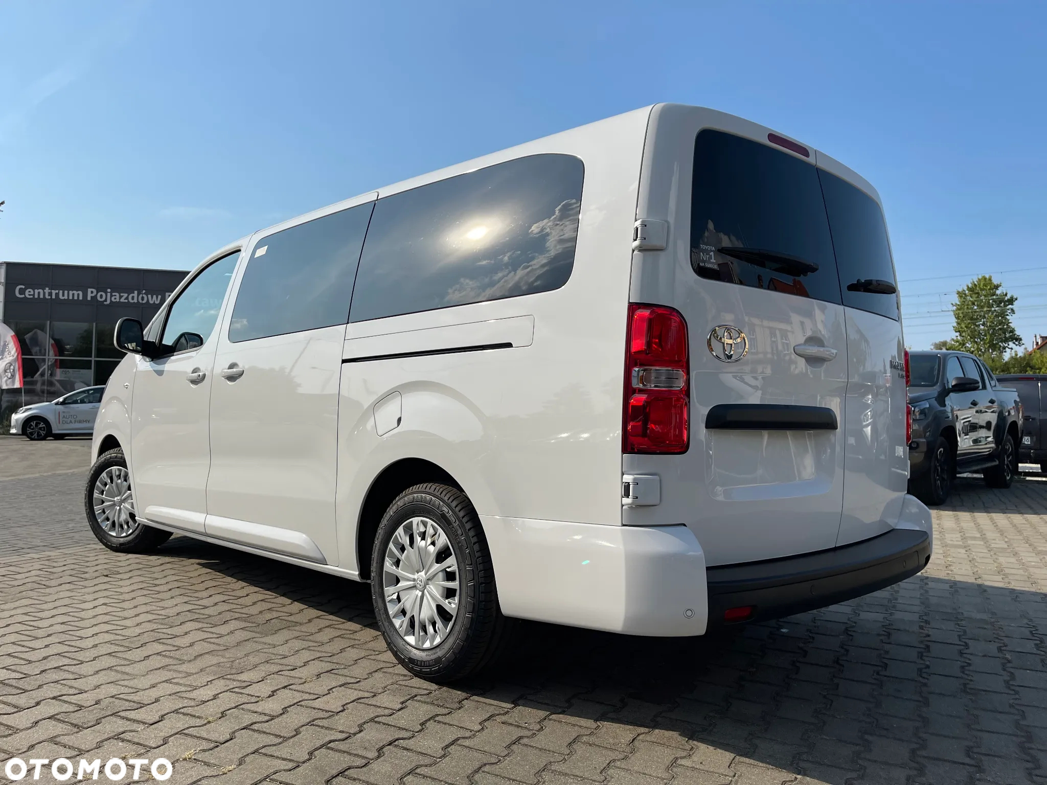 Toyota Proace Verso 2.0 D4-D Long Business - 12