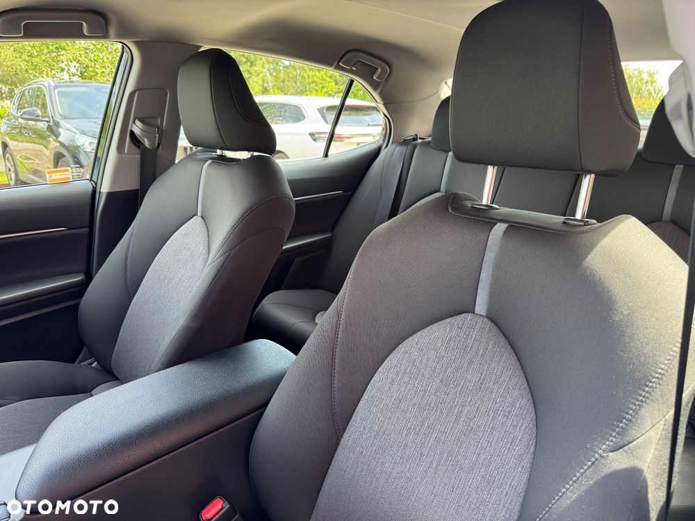 Toyota Camry 2.5 Hybrid Comfort CVT - 5