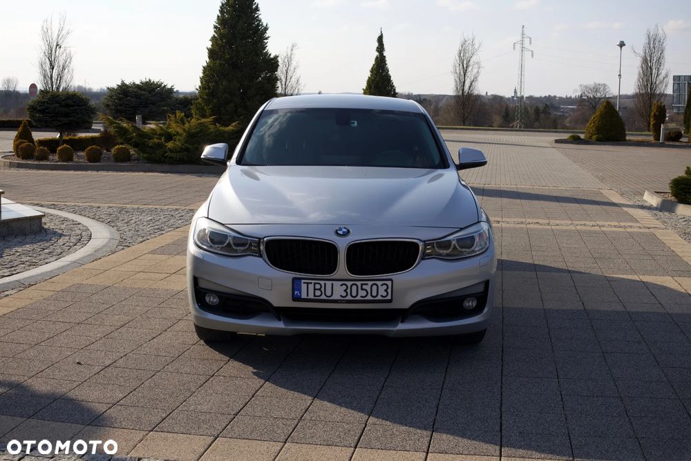 BMW 3GT 318d - 13