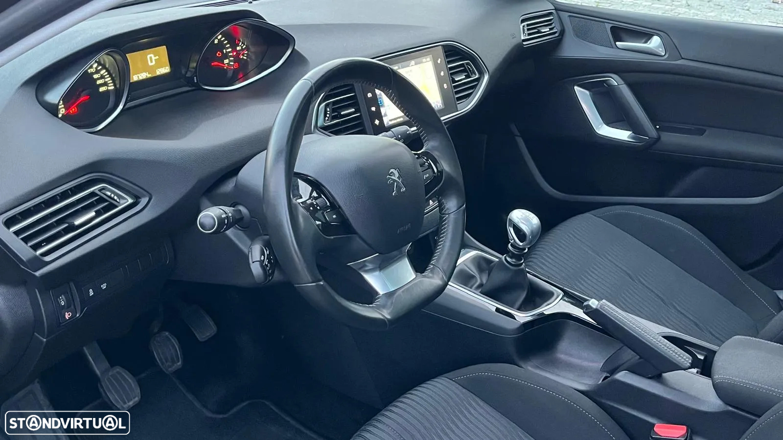 Peugeot 308 SW 1.6 BlueHDi Style - 4