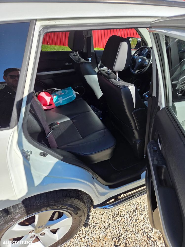 Suzuki Grand Vitara 1.9 DDiS X30 - 24