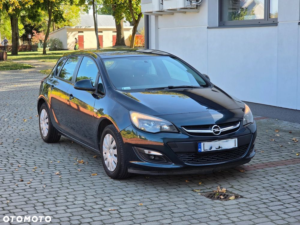 Opel Astra - 1