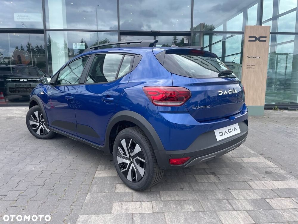 Dacia Sandero - 8