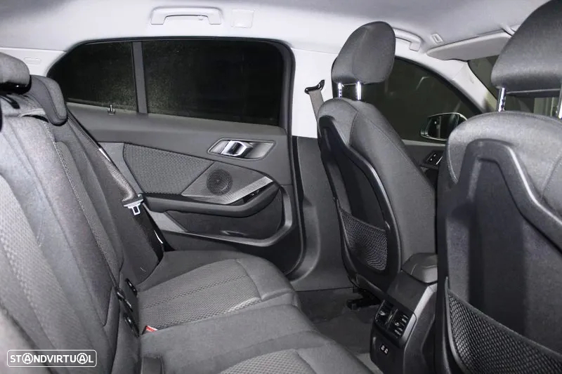 BMW 118 - 10