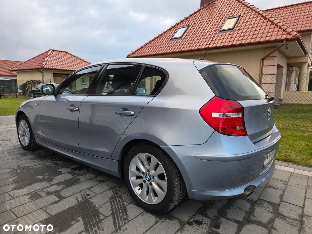 BMW Seria 1 116i - 6