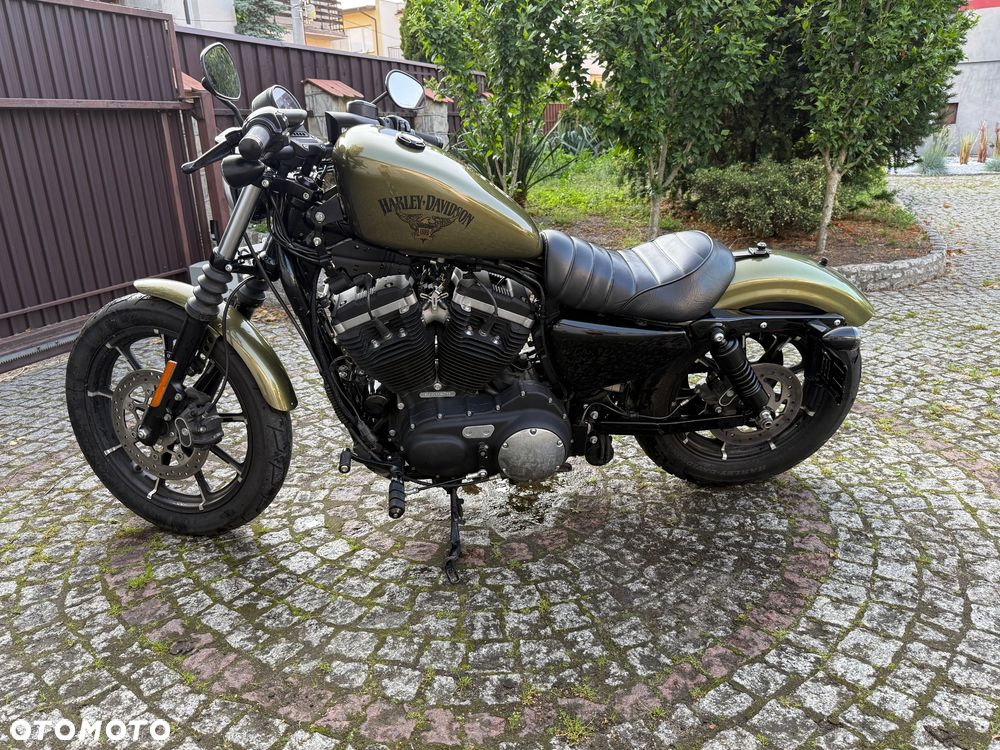 Harley-Davidson Sportster Iron 883 - 3