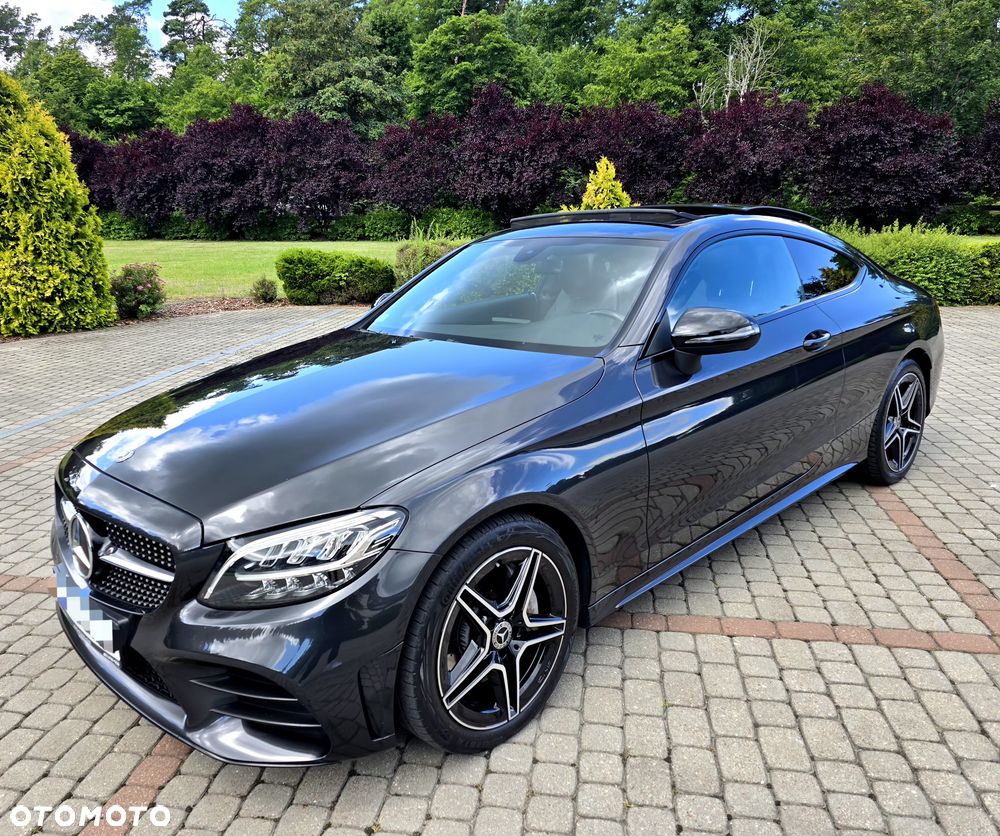 Mercedes-Benz Klasa C 300 4MATIC 9G-TRONIC - 39