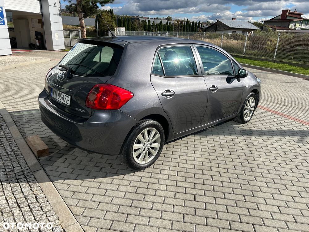 Toyota Auris 1.4 D-4D Premium MM - 7