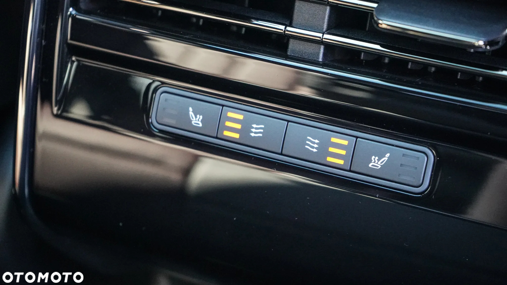 Land Rover Range Rover Sport D300 Dynamic SE - 21