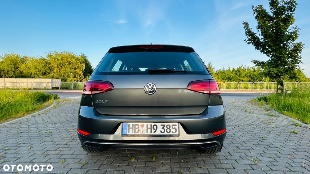 Volkswagen Golf 1.6 TDI SCR DSG IQ.DRIVE - 8