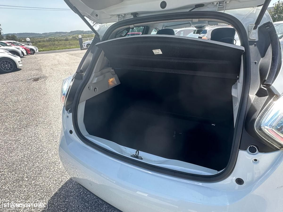 Renault Zoe (c/ Bateria) Life - 14