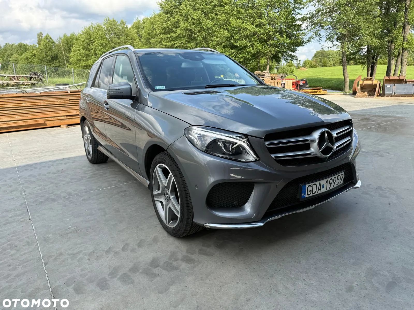 Mercedes-Benz GLE 350 d 4-Matic - 1