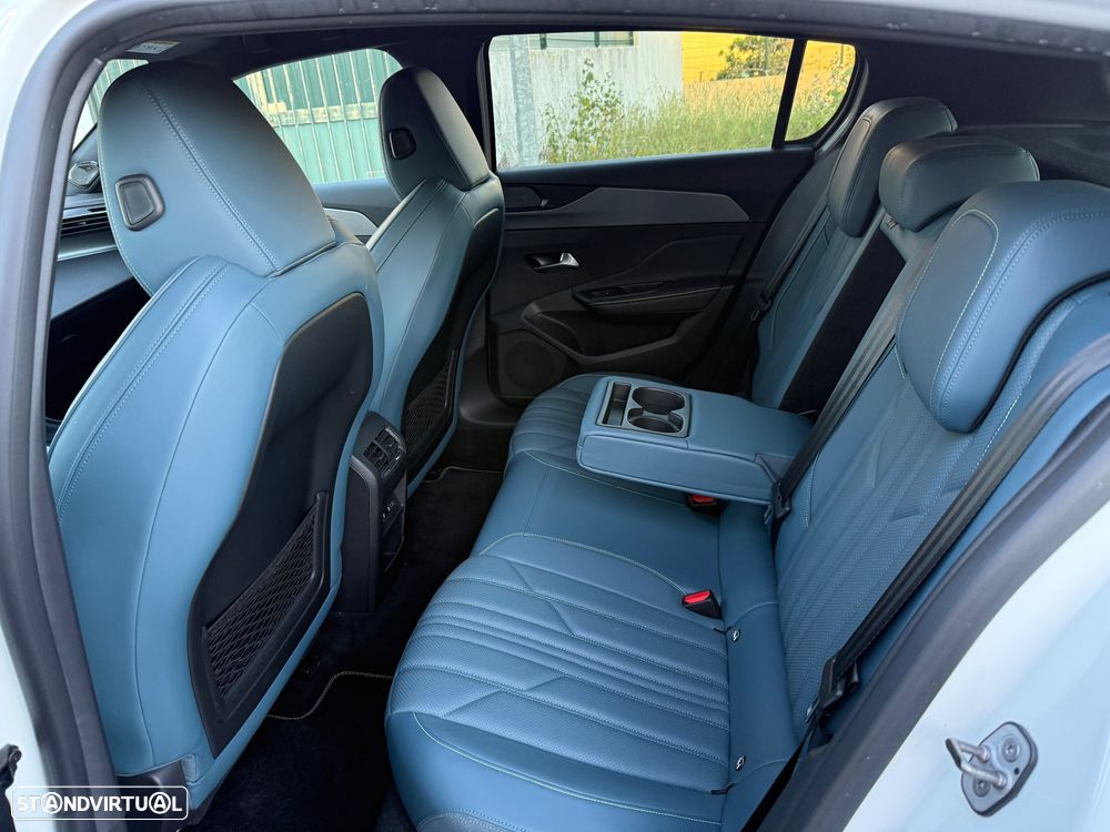 Peugeot 308 225 e-EAT8 GT - 18