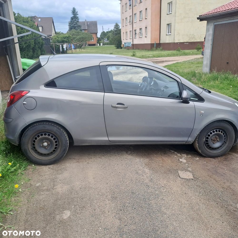 Opel Corsa - 3