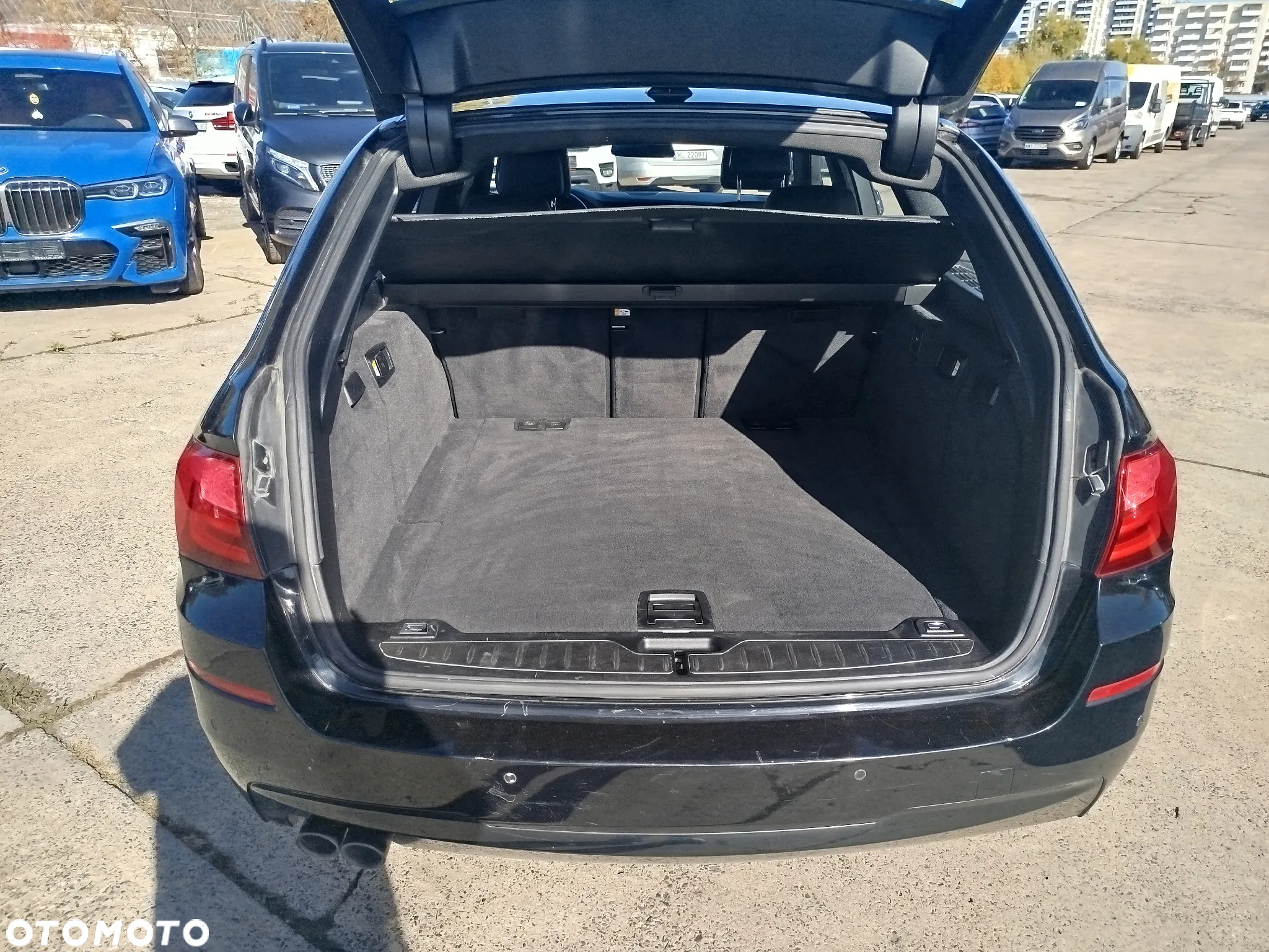 BMW Seria 5 530d Touring Sport-Aut - 12