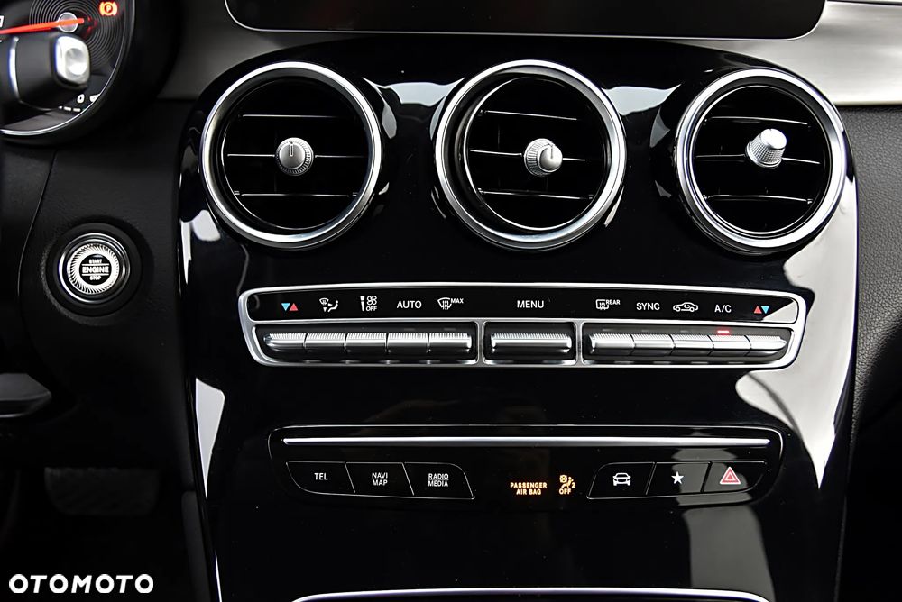 Mercedes-Benz GLC 200 4-Matic - 32