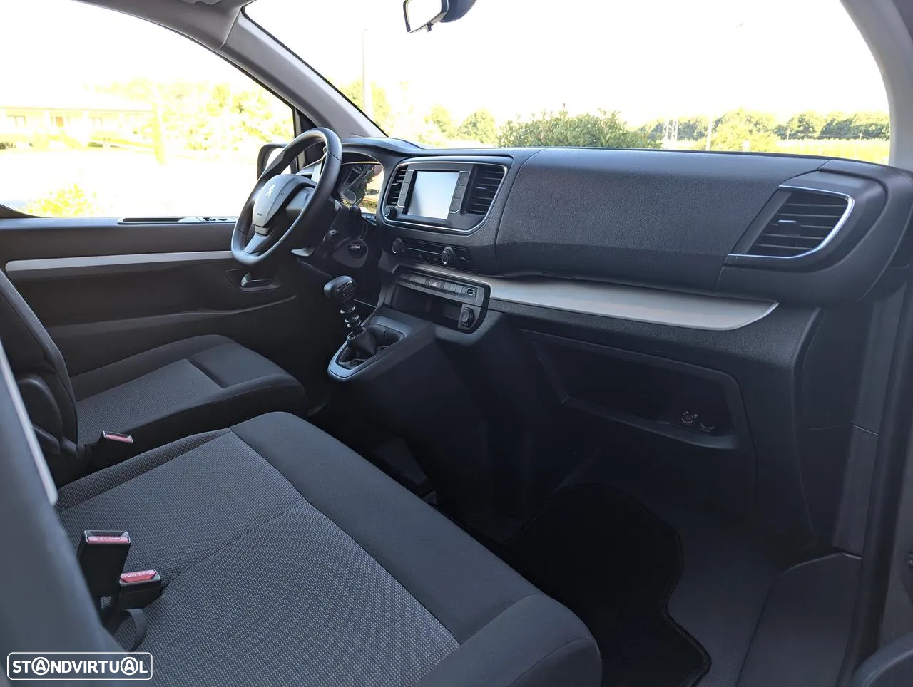 Peugeot Expert 1.5 BlueHDi L2H1 Semi-Vidrado - 12